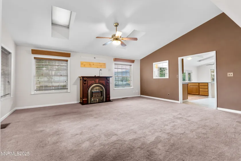 647 Castle, Winnemucca, Nevada 89445, 3 Bedrooms Bedrooms, ,2 BathroomsBathrooms,Residential,Residential,Castle,250057424