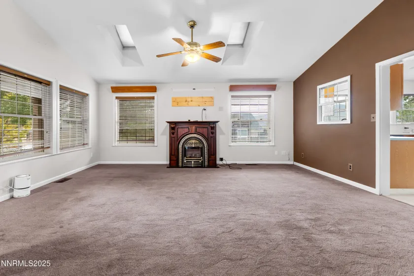 647 Castle, Winnemucca, Nevada 89445, 3 Bedrooms Bedrooms, ,2 BathroomsBathrooms,Residential,Residential,Castle,250057424