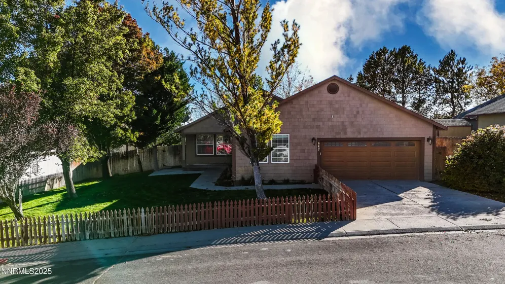 647 Castle, Winnemucca, Nevada 89445, 3 Bedrooms Bedrooms, ,2 BathroomsBathrooms,Residential,Residential,Castle,250057424