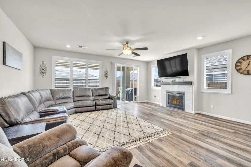 1030 Garden Pond, Spanish Springs, Nevada 89441, 3 Bedrooms Bedrooms, ,2 BathroomsBathrooms,Residential,Residential,Garden Pond,250057426