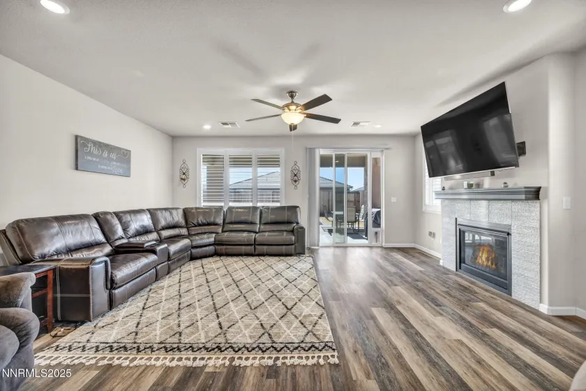 1030 Garden Pond, Spanish Springs, Nevada 89441, 3 Bedrooms Bedrooms, ,2 BathroomsBathrooms,Residential,Residential,Garden Pond,250057426