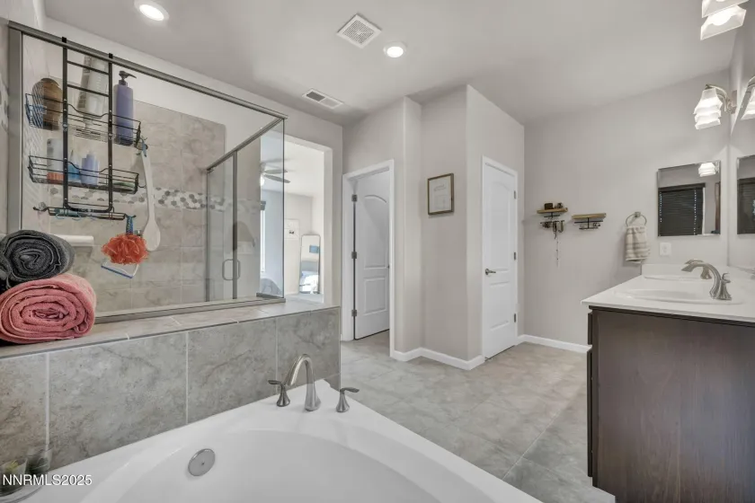 1030 Garden Pond, Spanish Springs, Nevada 89441, 3 Bedrooms Bedrooms, ,2 BathroomsBathrooms,Residential,Residential,Garden Pond,250057426