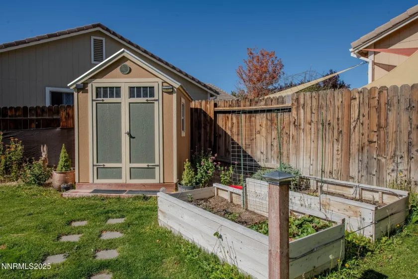 501 La Quinta, Dayton, Nevada 89403, 3 Bedrooms Bedrooms, ,2 BathroomsBathrooms,Residential,Residential,La Quinta,250057429