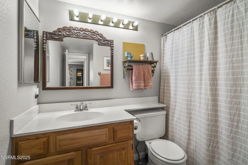1148 Mayflower, Reno, Nevada 89509, 4 Bedrooms Bedrooms, ,3 BathroomsBathrooms,Residential,Residential,Mayflower,250057431