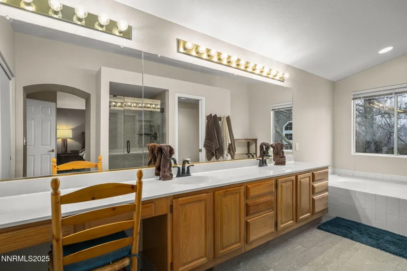 1148 Mayflower, Reno, Nevada 89509, 4 Bedrooms Bedrooms, ,3 BathroomsBathrooms,Residential,Residential,Mayflower,250057431