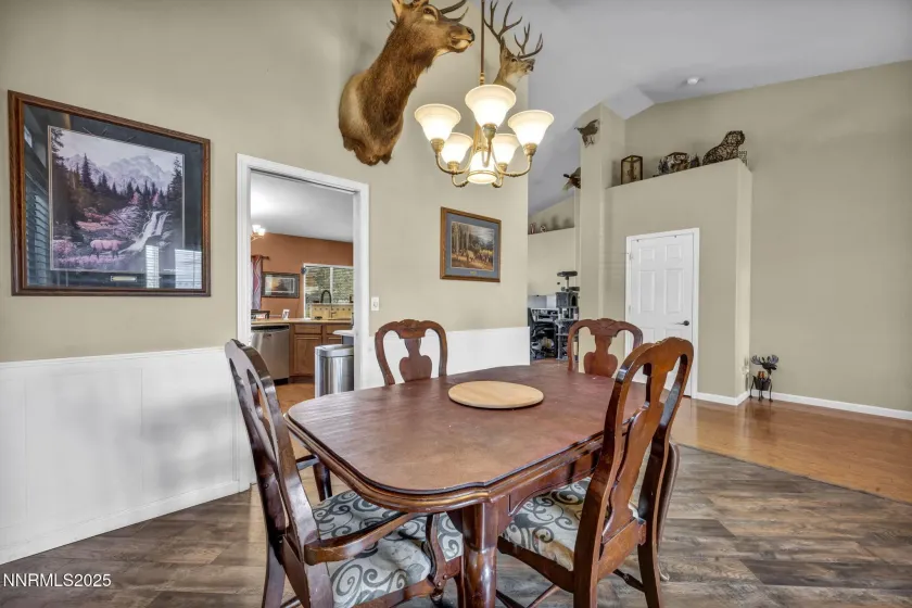 20999 Cameron, Reno, Nevada 89508, 4 Bedrooms Bedrooms, ,2 BathroomsBathrooms,Residential,Residential,Cameron,250057432