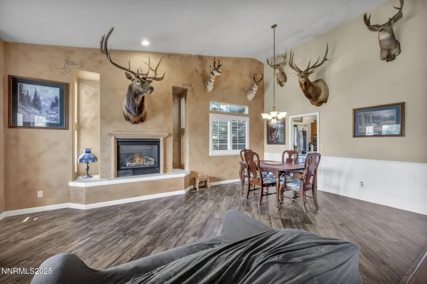 20999 Cameron, Reno, Nevada 89508, 4 Bedrooms Bedrooms, ,2 BathroomsBathrooms,Residential,Residential,Cameron,250057432