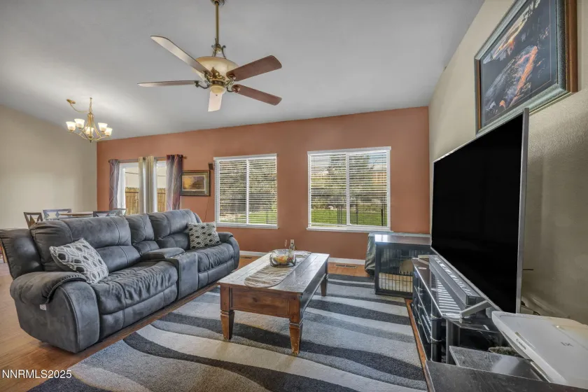 20999 Cameron, Reno, Nevada 89508, 4 Bedrooms Bedrooms, ,2 BathroomsBathrooms,Residential,Residential,Cameron,250057432