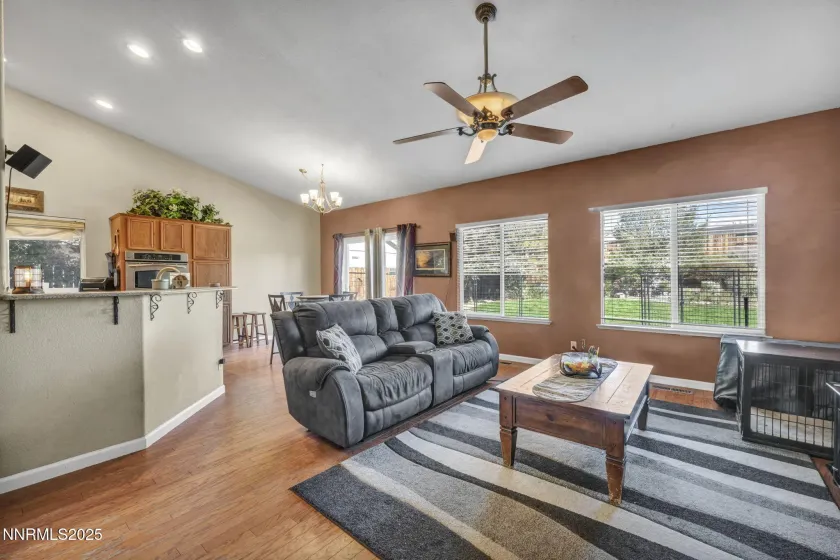 20999 Cameron, Reno, Nevada 89508, 4 Bedrooms Bedrooms, ,2 BathroomsBathrooms,Residential,Residential,Cameron,250057432
