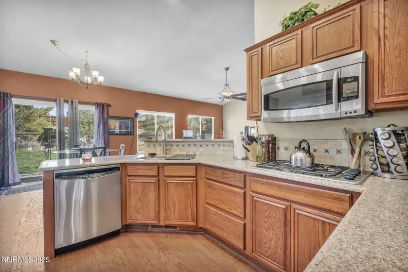 20999 Cameron, Reno, Nevada 89508, 4 Bedrooms Bedrooms, ,2 BathroomsBathrooms,Residential,Residential,Cameron,250057432