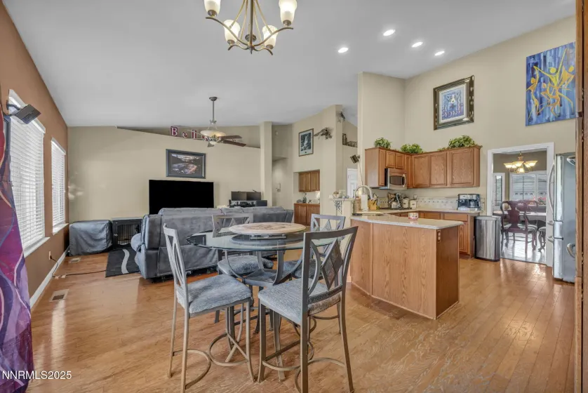 20999 Cameron, Reno, Nevada 89508, 4 Bedrooms Bedrooms, ,2 BathroomsBathrooms,Residential,Residential,Cameron,250057432