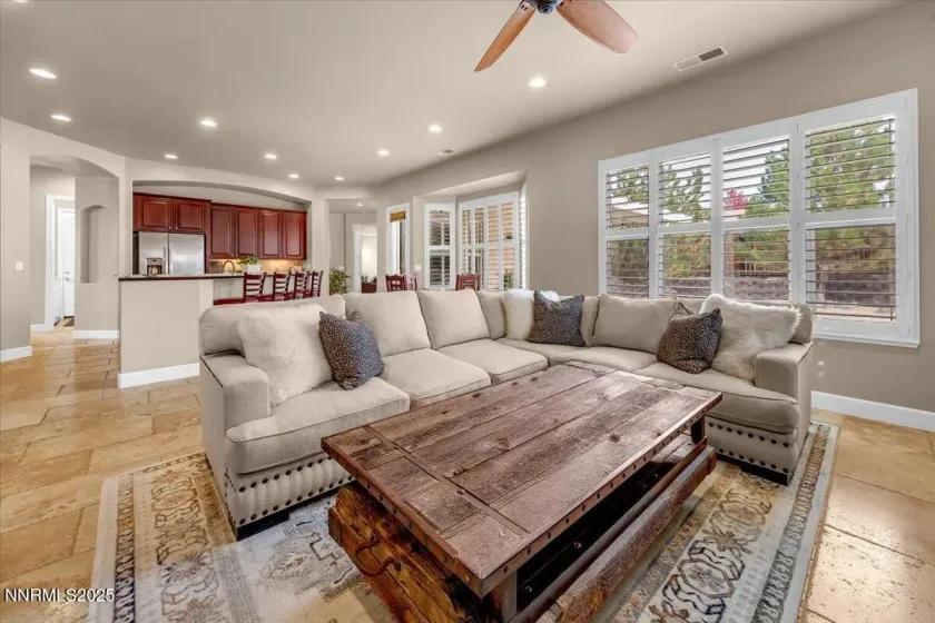 3644 Desert Fox, Sparks, Nevada 89436, 4 Bedrooms Bedrooms, ,3 BathroomsBathrooms,Residential,Residential,Desert Fox,250057433