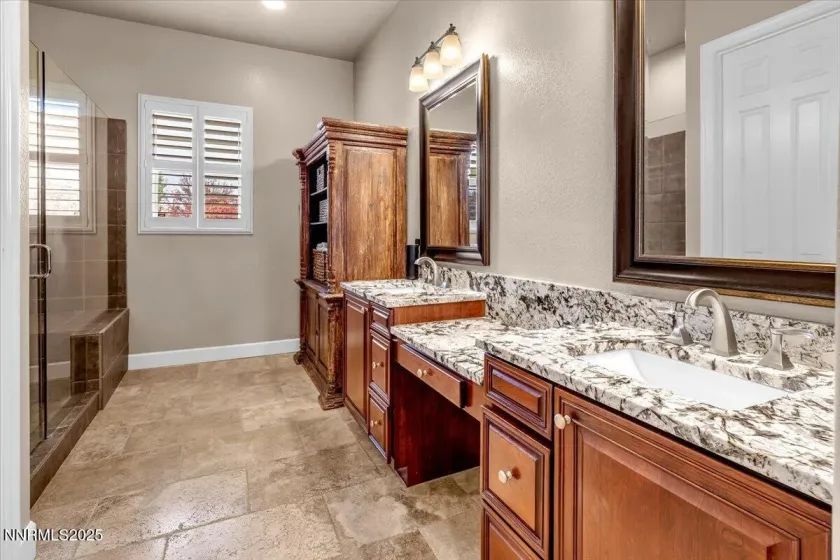 3644 Desert Fox, Sparks, Nevada 89436, 4 Bedrooms Bedrooms, ,3 BathroomsBathrooms,Residential,Residential,Desert Fox,250057433