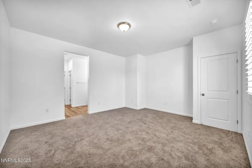 700 Kess, Reno, Nevada 89506, 3 Bedrooms Bedrooms, ,2 BathroomsBathrooms,Residential,Residential,Kess,250057435