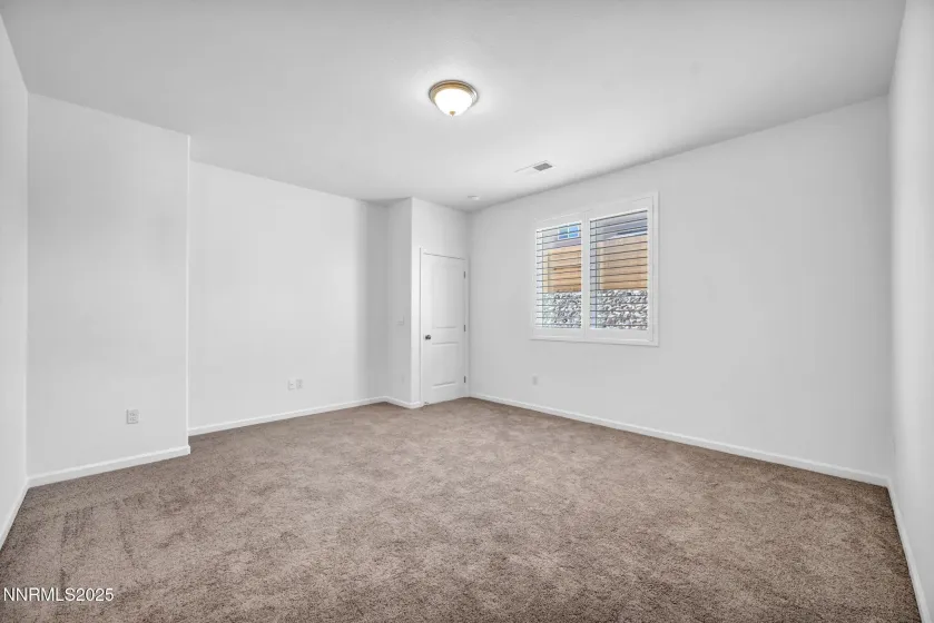 700 Kess, Reno, Nevada 89506, 3 Bedrooms Bedrooms, ,2 BathroomsBathrooms,Residential,Residential,Kess,250057435