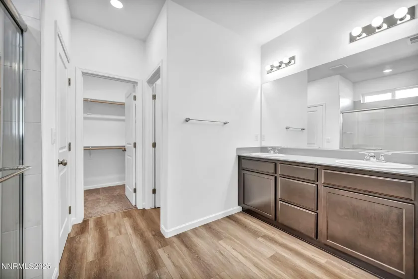 700 Kess, Reno, Nevada 89506, 3 Bedrooms Bedrooms, ,2 BathroomsBathrooms,Residential,Residential,Kess,250057435