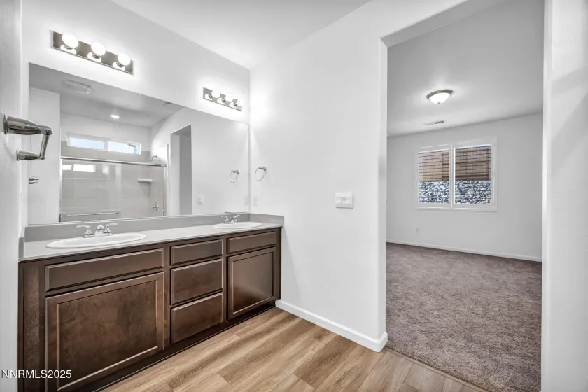 700 Kess, Reno, Nevada 89506, 3 Bedrooms Bedrooms, ,2 BathroomsBathrooms,Residential,Residential,Kess,250057435