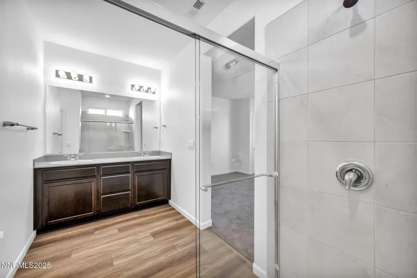 700 Kess, Reno, Nevada 89506, 3 Bedrooms Bedrooms, ,2 BathroomsBathrooms,Residential,Residential,Kess,250057435