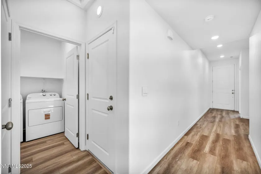 700 Kess, Reno, Nevada 89506, 3 Bedrooms Bedrooms, ,2 BathroomsBathrooms,Residential,Residential,Kess,250057435