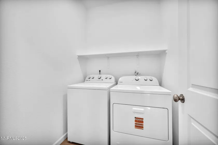 700 Kess, Reno, Nevada 89506, 3 Bedrooms Bedrooms, ,2 BathroomsBathrooms,Residential,Residential,Kess,250057435