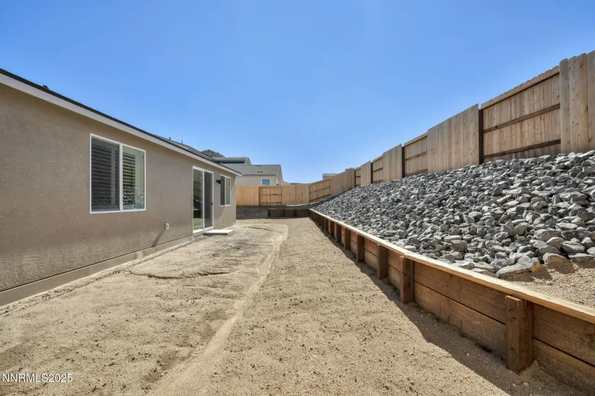 700 Kess, Reno, Nevada 89506, 3 Bedrooms Bedrooms, ,2 BathroomsBathrooms,Residential,Residential,Kess,250057435