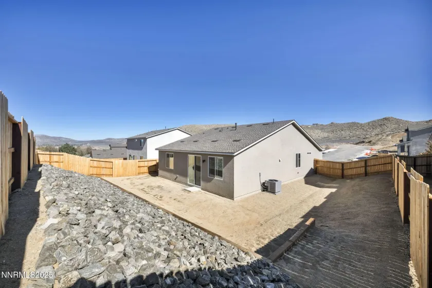 700 Kess, Reno, Nevada 89506, 3 Bedrooms Bedrooms, ,2 BathroomsBathrooms,Residential,Residential,Kess,250057435