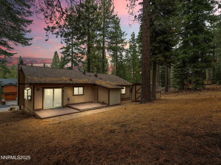 1670 Canienaga, South Lake Tahoe, California 96150, 3 Bedrooms Bedrooms, ,2 BathroomsBathrooms,Residential,Residential,Canienaga,250057436