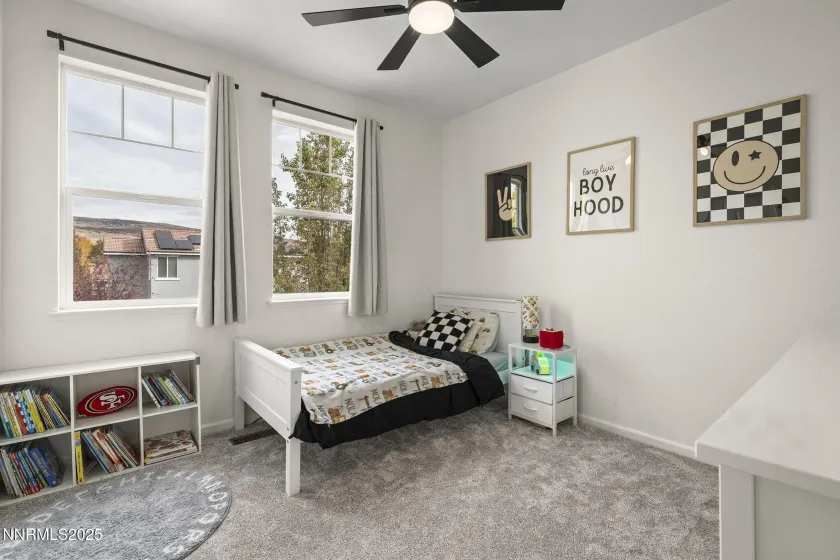 7121 Jermann, Sparks, Nevada 89436, 5 Bedrooms Bedrooms, ,3 BathroomsBathrooms,Residential,Residential,Jermann,250057438