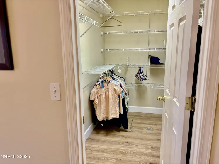 245 Moonbeam, Sparks, Nevada 89441, 3 Bedrooms Bedrooms, ,2 BathroomsBathrooms,Residential,Residential,Moonbeam,250056629