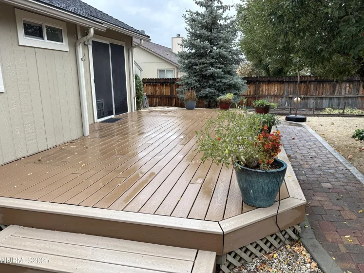 245 Moonbeam, Sparks, Nevada 89441, 3 Bedrooms Bedrooms, ,2 BathroomsBathrooms,Residential,Residential,Moonbeam,250056629