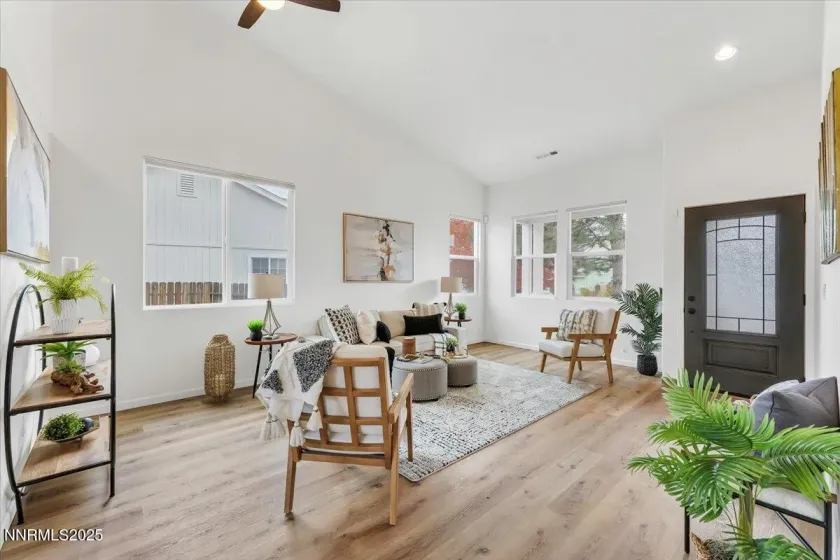 9175 Rising Moon, Reno, Nevada 89506, 3 Bedrooms Bedrooms, ,2 BathroomsBathrooms,Residential,Residential,Rising Moon,250057449