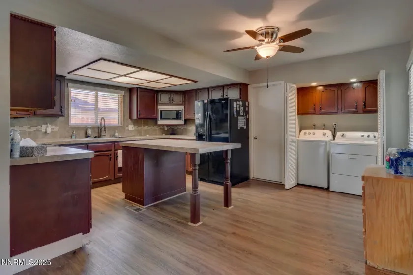 360 Lincoln, Sparks, Nevada 89431, 3 Bedrooms Bedrooms, ,2 BathroomsBathrooms,Residential,Residential,Lincoln,250054550 360 Lincoln, Sparks, Nevada 89431, 3 Bedrooms Bedrooms, ,2 BathroomsBathrooms,Residential,Residential,Lincoln,250054550