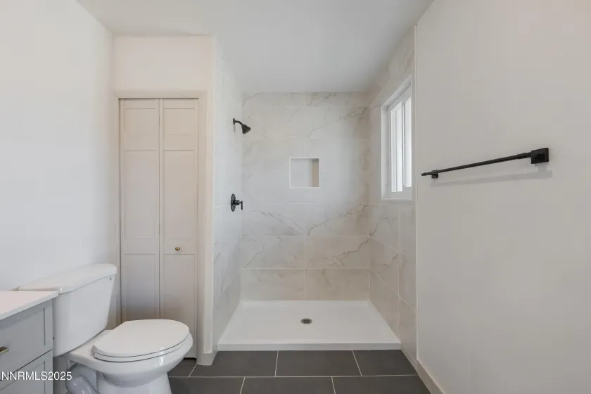 PRIMARY BATHROOM 2 PRIMARY BATHROOM 2