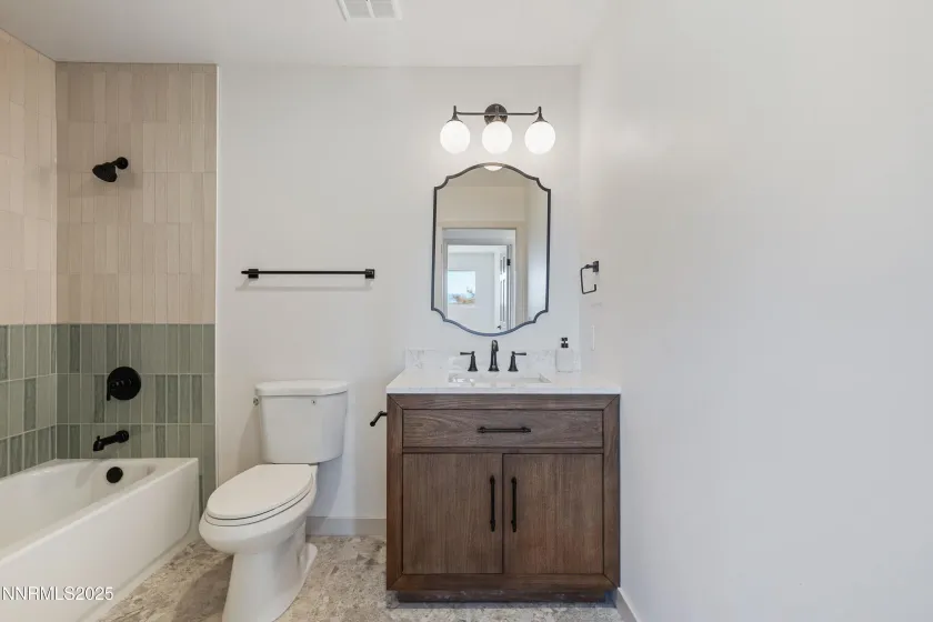 BATHROOM BATHROOM