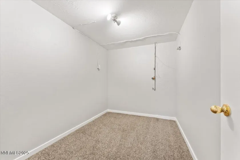 1800 Carlin, Reno, Nevada 89503, 5 Bedrooms Bedrooms, ,3 BathroomsBathrooms,Residential,Residential,Carlin,250055847 1800 Carlin, Reno, Nevada 89503, 5 Bedrooms Bedrooms, ,3 BathroomsBathrooms,Residential,Residential,Carlin,250055847