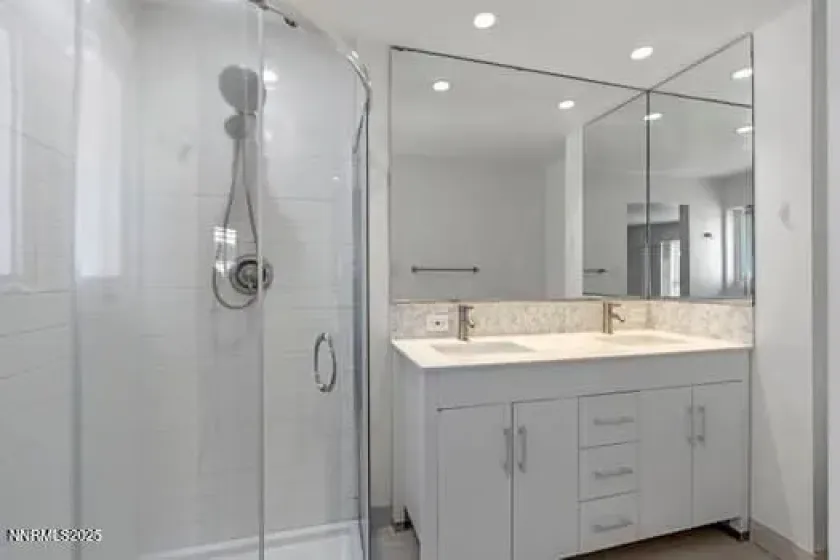 2201 Barnes, Reno, Nevada 89509, 3 Bedrooms Bedrooms, ,2 BathroomsBathrooms,Residential,Residential,Barnes,250057463