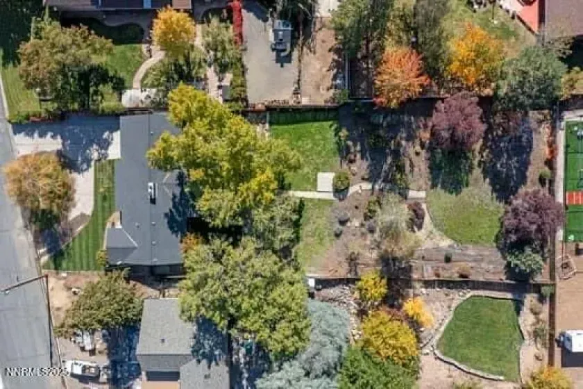 2201 Barnes, Reno, Nevada 89509, 3 Bedrooms Bedrooms, ,2 BathroomsBathrooms,Residential,Residential,Barnes,250057463