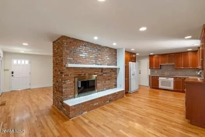 2201 Barnes, Reno, Nevada 89509, 3 Bedrooms Bedrooms, ,2 BathroomsBathrooms,Residential,Residential,Barnes,250057463