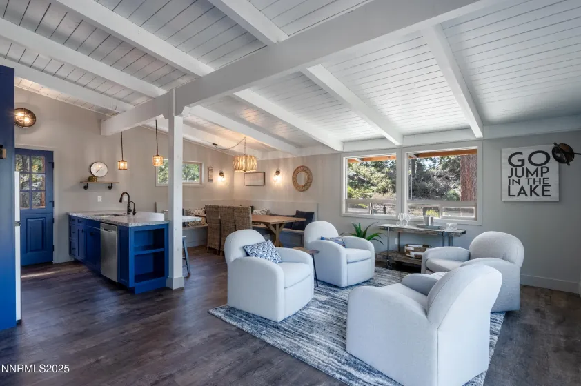 Villa 4: Guest House, 2 bed, 1 bath