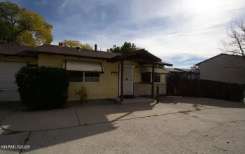 1325 Carlin, Reno, Nevada 89503, 2 Bedrooms Bedrooms, ,1 BathroomBathrooms,Residential Lease,Manufactured,Carlin,250057479
