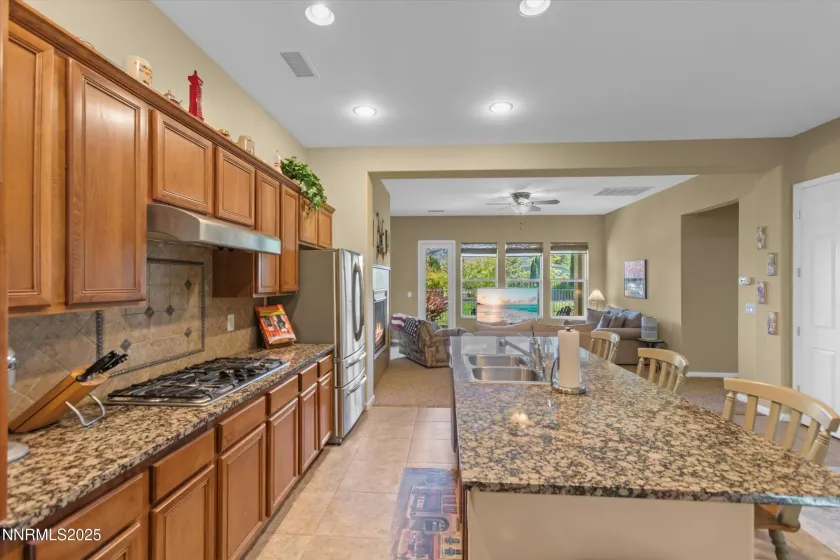 10900 Serratina, Reno, Nevada 89521, 3 Bedrooms Bedrooms, ,3 BathroomsBathrooms,Residential,Residential,Serratina,250057461