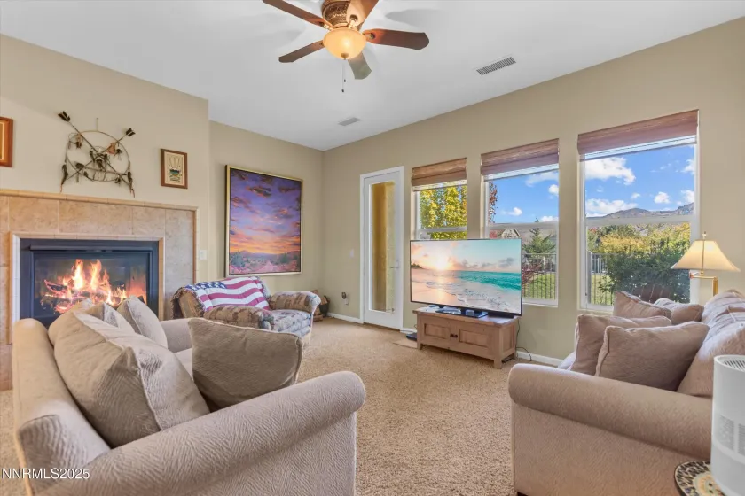 10900 Serratina, Reno, Nevada 89521, 3 Bedrooms Bedrooms, ,3 BathroomsBathrooms,Residential,Residential,Serratina,250057461