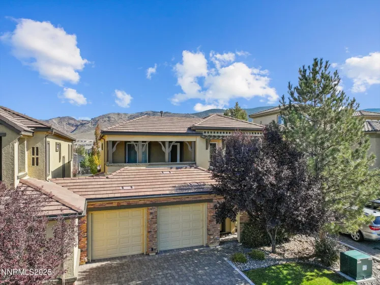 10900 Serratina, Reno, Nevada 89521, 3 Bedrooms Bedrooms, ,3 BathroomsBathrooms,Residential,Residential,Serratina,250057461