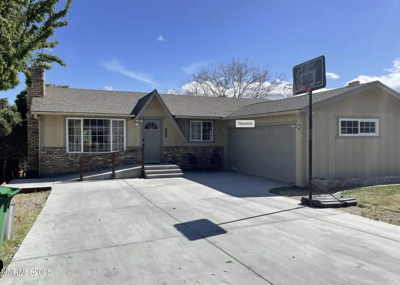 1600 Carlin, Reno, Nevada 89503, 5 Bedrooms Bedrooms, ,3 BathroomsBathrooms,Residential,Residential,Carlin,250057494