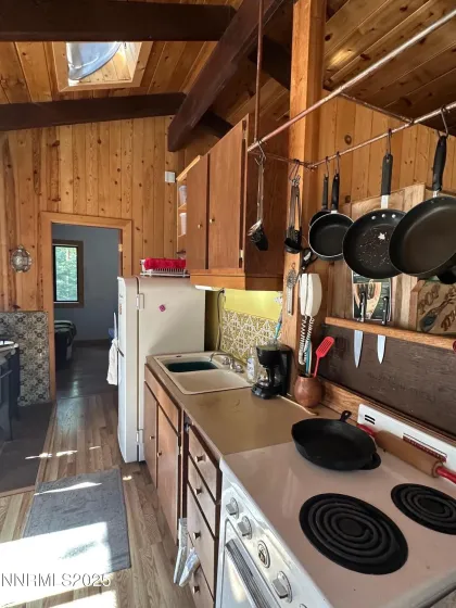 201 Shay Creek, Markleeville, California 96120, 2 Bedrooms Bedrooms, ,1 BathroomBathrooms,Residential,Residential,Shay Creek,250057525 201 Shay Creek, Markleeville, California 96120, 2 Bedrooms Bedrooms, ,1 BathroomBathrooms,Residential,Residential,Shay Creek,250057525