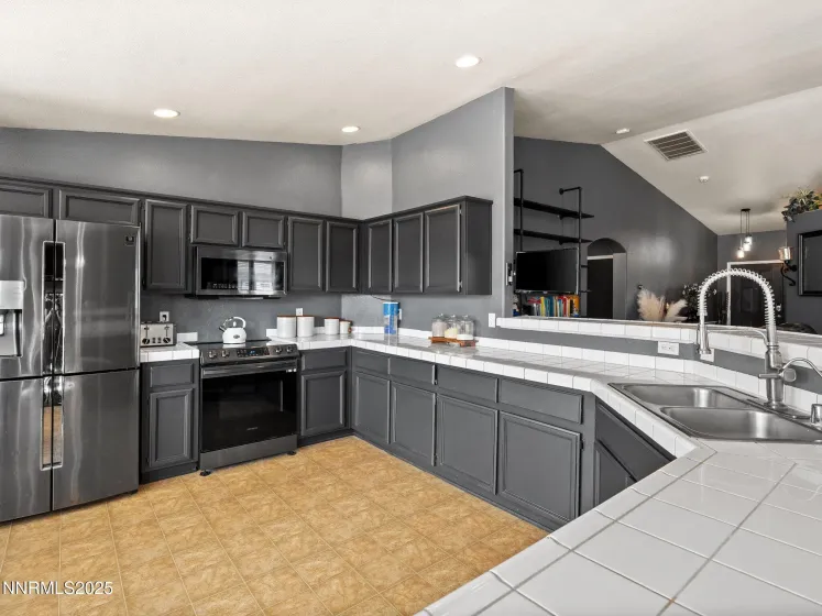 2187 Snow Drift, Fernley, Nevada 89408, 3 Bedrooms Bedrooms, ,2 BathroomsBathrooms,Residential,Residential,Snow Drift,250057529 2187 Snow Drift, Fernley, Nevada 89408, 3 Bedrooms Bedrooms, ,2 BathroomsBathrooms,Residential,Residential,Snow Drift,250057529