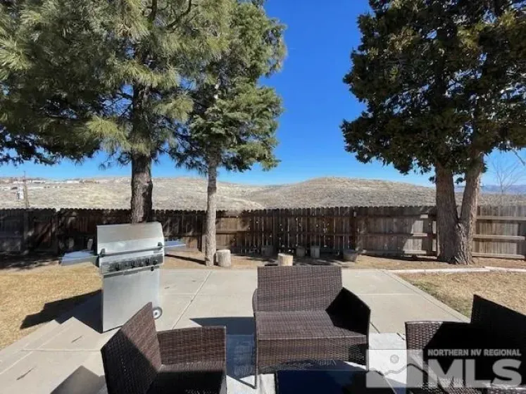 7411 Essex, Reno, Nevada 89506, 4 Bedrooms Bedrooms, ,3 BathroomsBathrooms,Residential,Residential,Essex,250003383