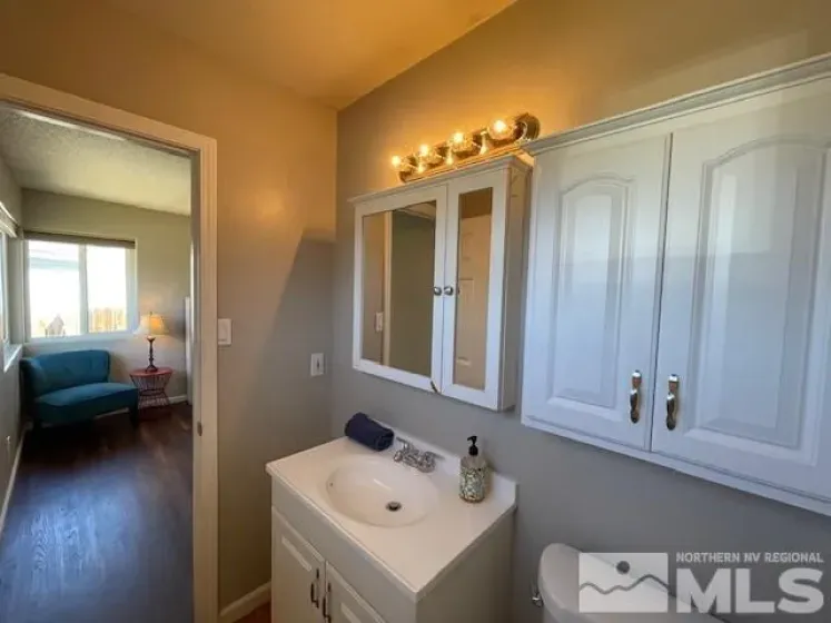 7411 Essex, Reno, Nevada 89506, 4 Bedrooms Bedrooms, ,3 BathroomsBathrooms,Residential,Residential,Essex,250003383