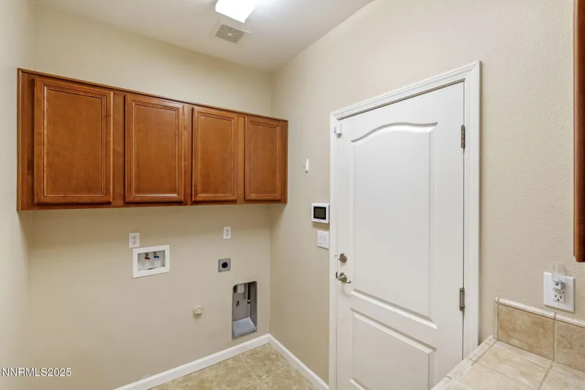 3717 Perseus, Sparks, Nevada 89436, 3 Bedrooms Bedrooms, ,2 BathroomsBathrooms,Residential,Residential,Perseus,250057531 3717 Perseus, Sparks, Nevada 89436, 3 Bedrooms Bedrooms, ,2 BathroomsBathrooms,Residential,Residential,Perseus,250057531