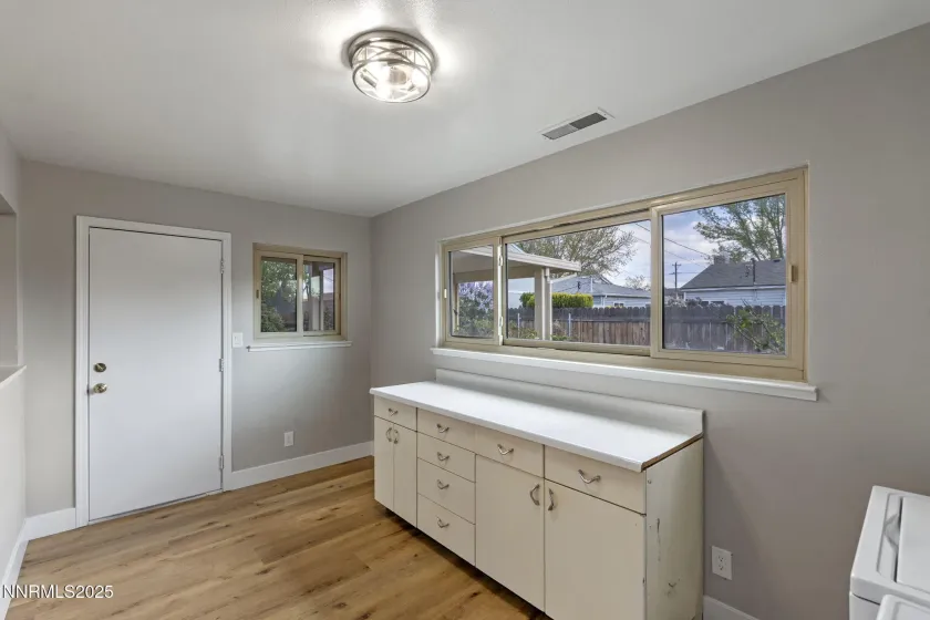 1365 Prospect, Sparks, Nevada 89431, 3 Bedrooms Bedrooms, ,2 BathroomsBathrooms,Residential,Residential,Prospect,250055995